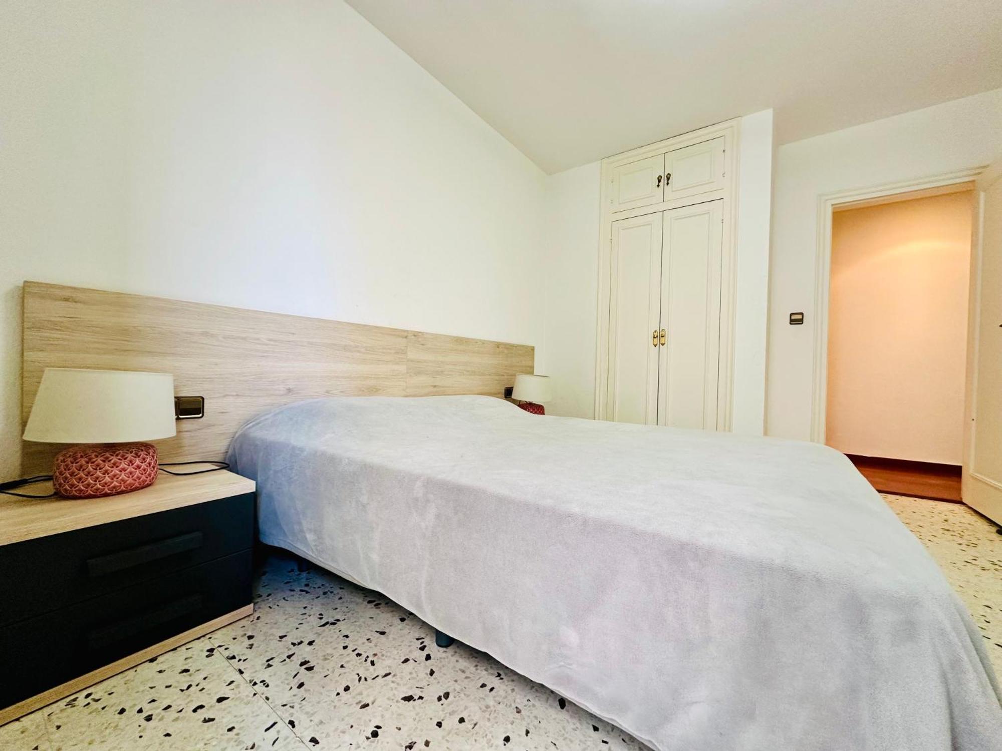 Global Immo 7006 Llotja 2 1-A Apartment Roses Luaran gambar